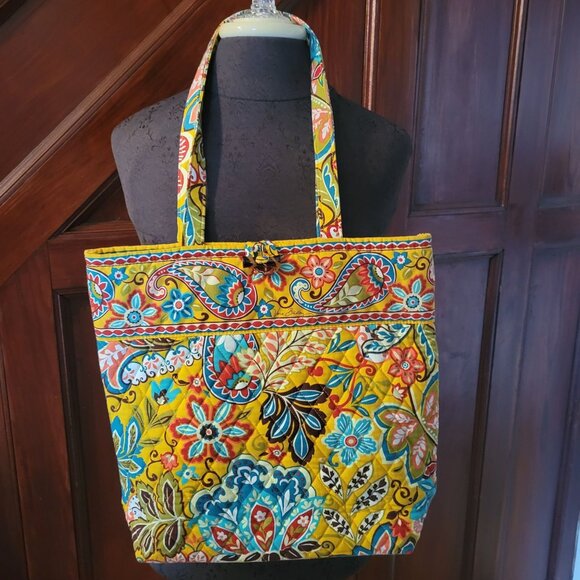 Vera Bradley Provoncal Quilted Floral Tote Bag With Vibrant Paisley Design - Picture 1 of 8